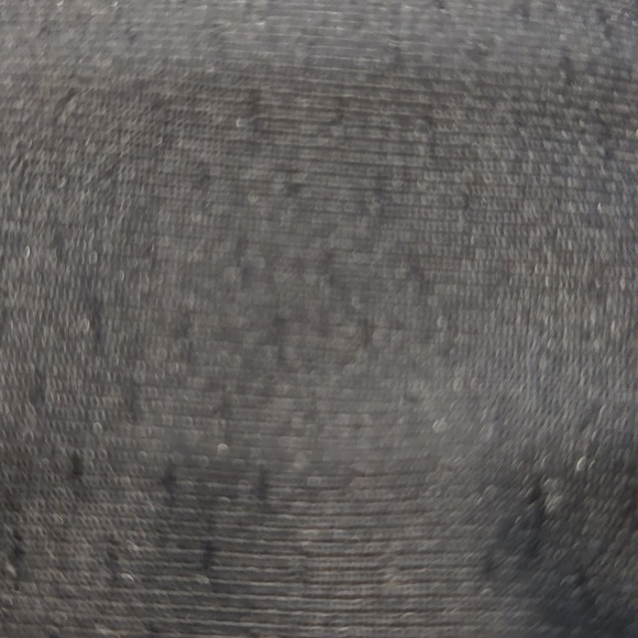 ATHLETA RUNAWAY TOP. PAISLEY DESIGN. BLACK/PURPLE. SIZE LARGE. - Picture 8 of 9